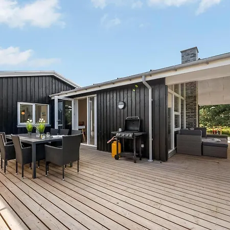 Fantastic In Sondervig With Outdoor Sauna, Outdoor Shower, And Wilderness Bath *