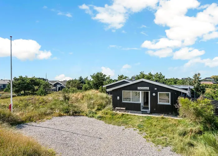 Fantastic In Sondervig With Outdoor Sauna, Outdoor Shower, And Wilderness Bath *