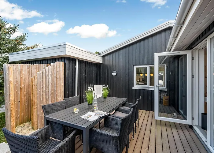 Fantastic In Sondervig With Outdoor Sauna, Outdoor Shower, And Wilderness Bath *